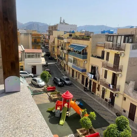 Casa Xxi Aprile דירה איסולה דלה פמינה