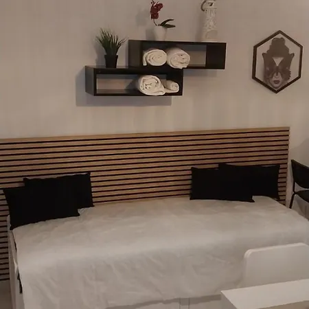 Casa Xxi Aprile דירה